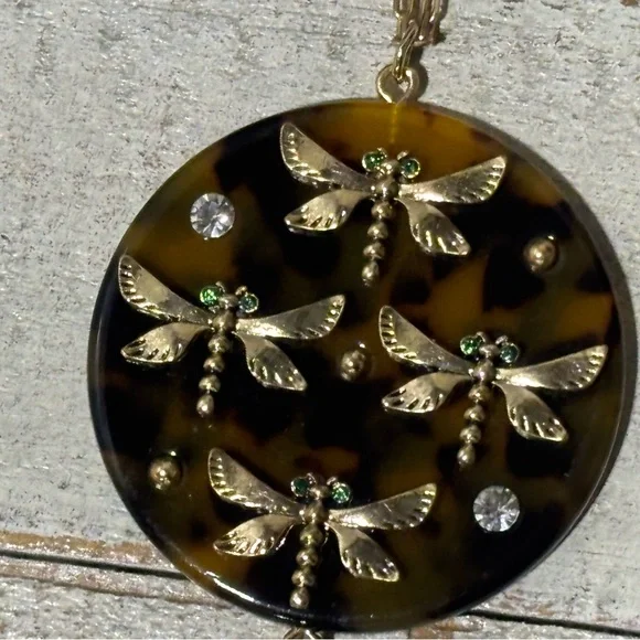 NWT❤️Betsey Johnson Golden Dragonfly Tassel Pendant Necklace - Picture 3 of 5